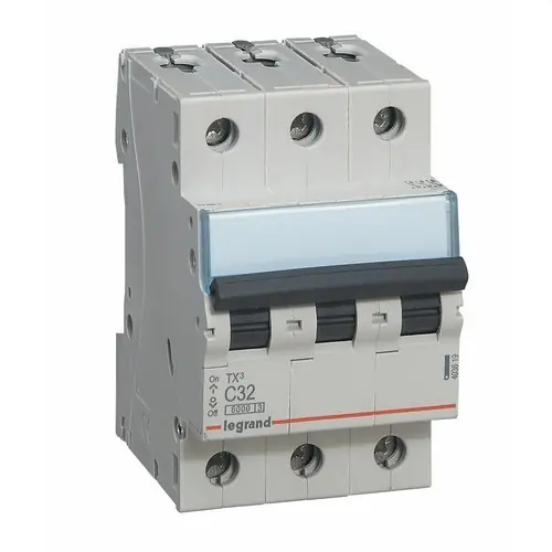A Buen Precio MAGNETOTÉRMICO TX3 6kA-C 3P 32A